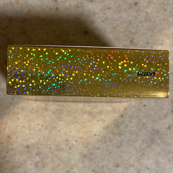 MAC Dazzle Highlighter Dazzlered - Picture 4 of 10
